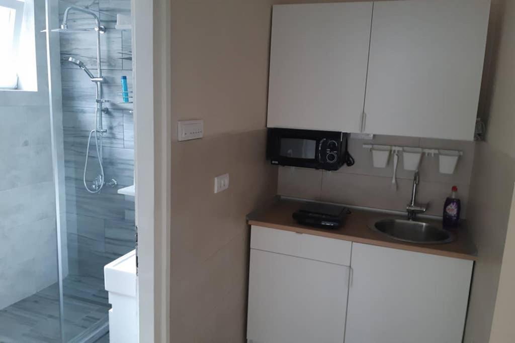 Apartman Mima Belgrado Buitenkant foto